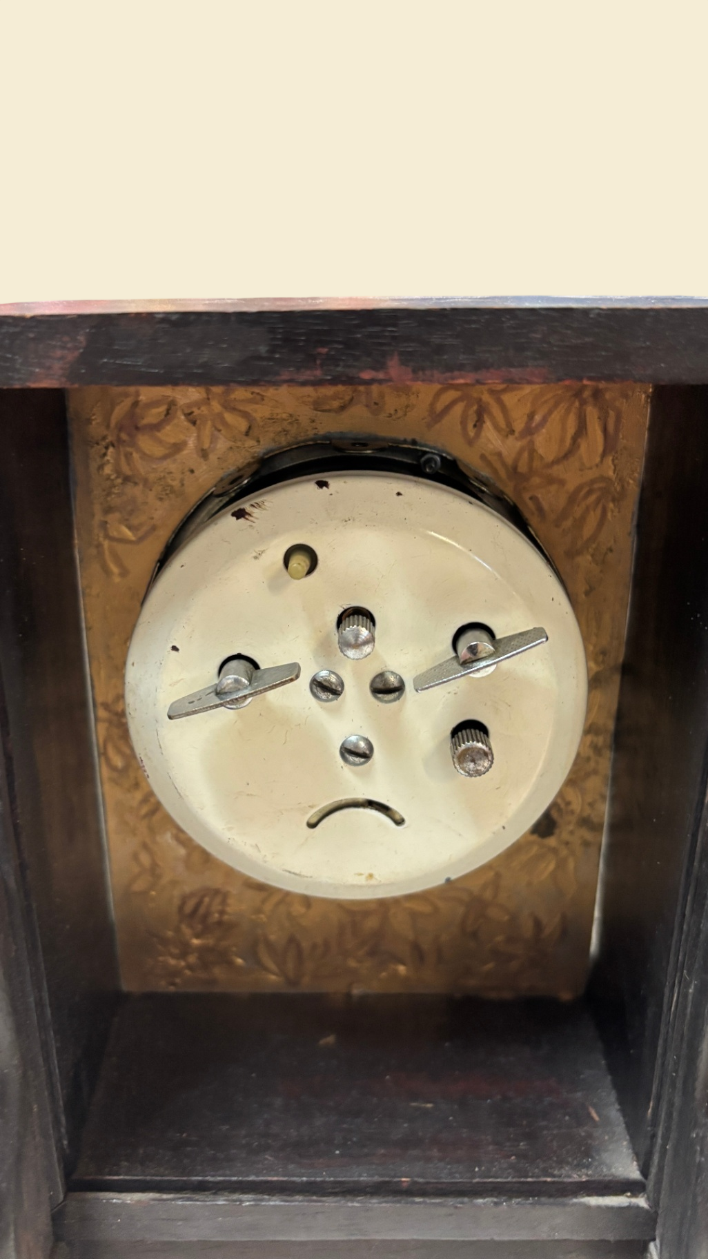 Tischuhr Eigenbau mit mechanischem Vintage Wecker zum Aufziehen