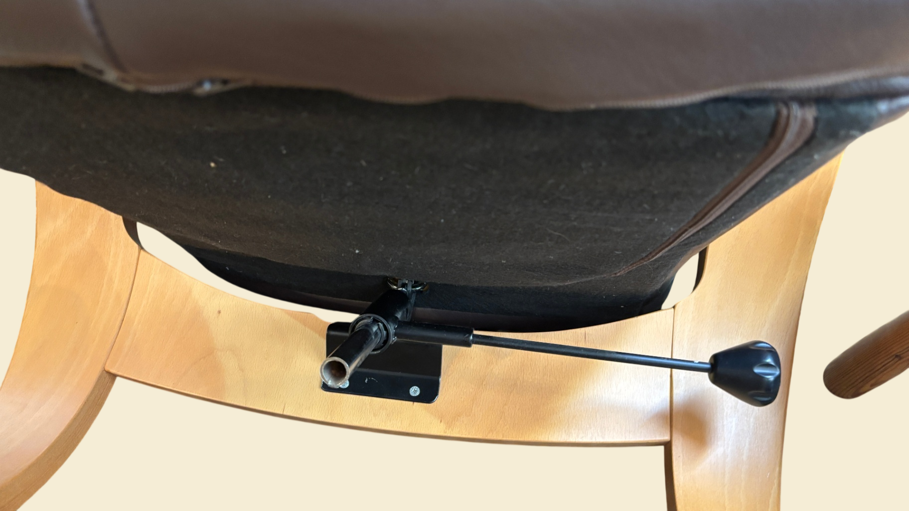 himolla Relaxsessel Echtleder braun drehbar Holzfuß verstellbar 105 cm