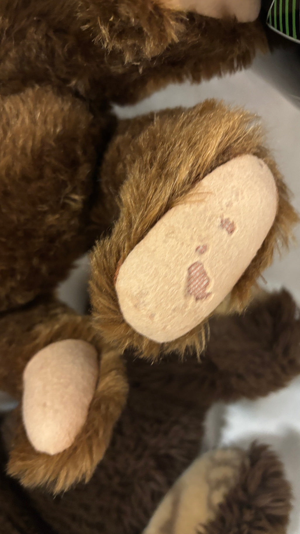 Steiff Teddybär braun mit Knopf im Ohr 33 cm