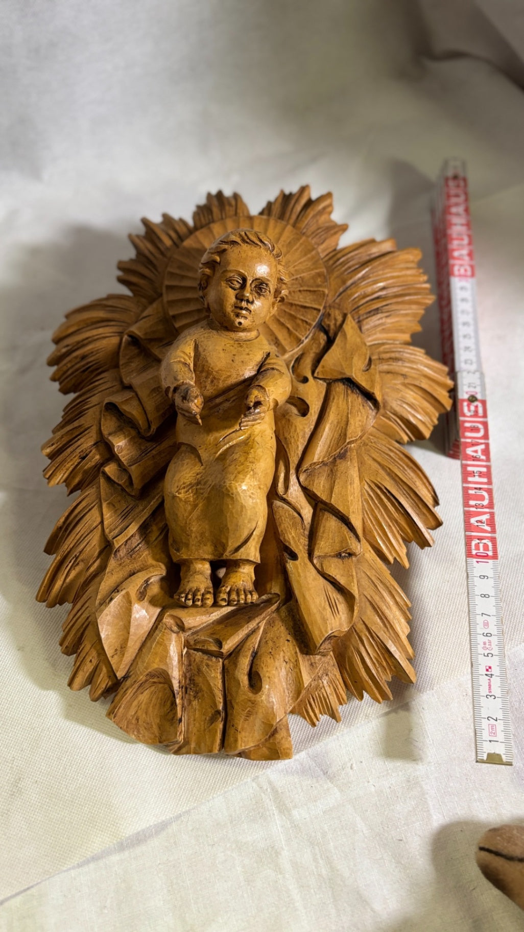 A. Rasch 1976 Holzschnitzerei Jesuskind Wandrelief ca. 31 cm