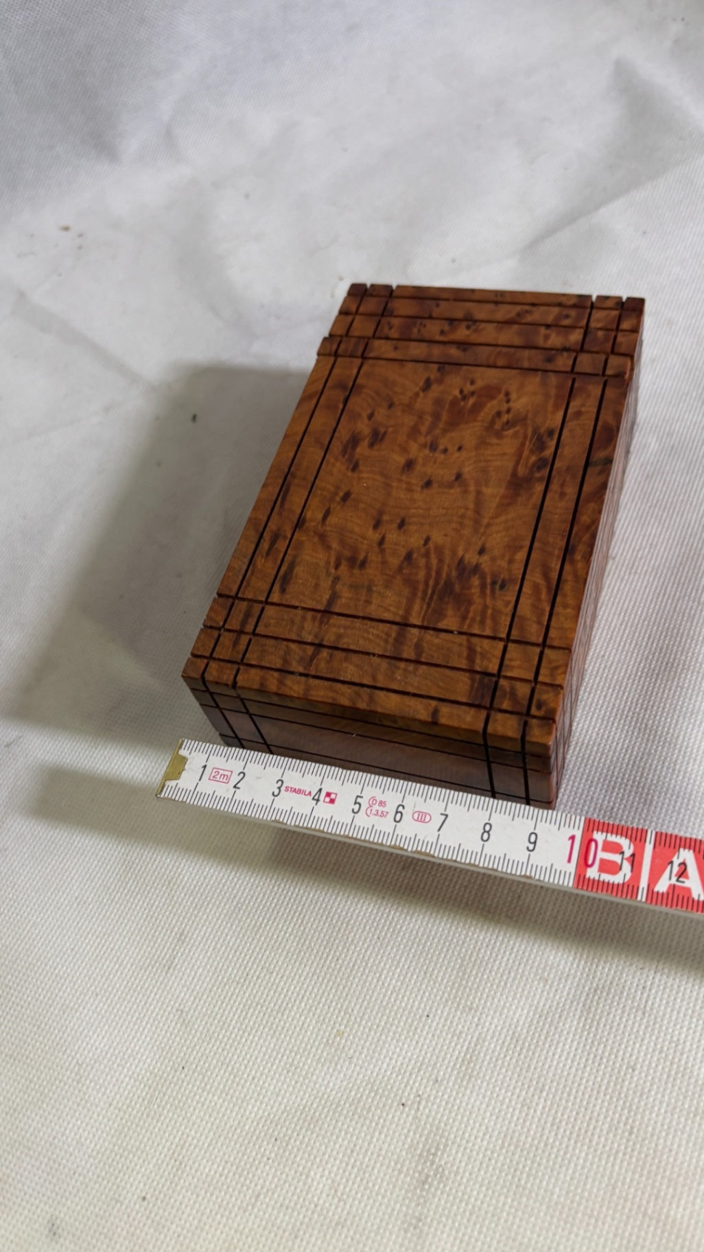 Kleine Vintage Holzdose Maserholz rechteckig
