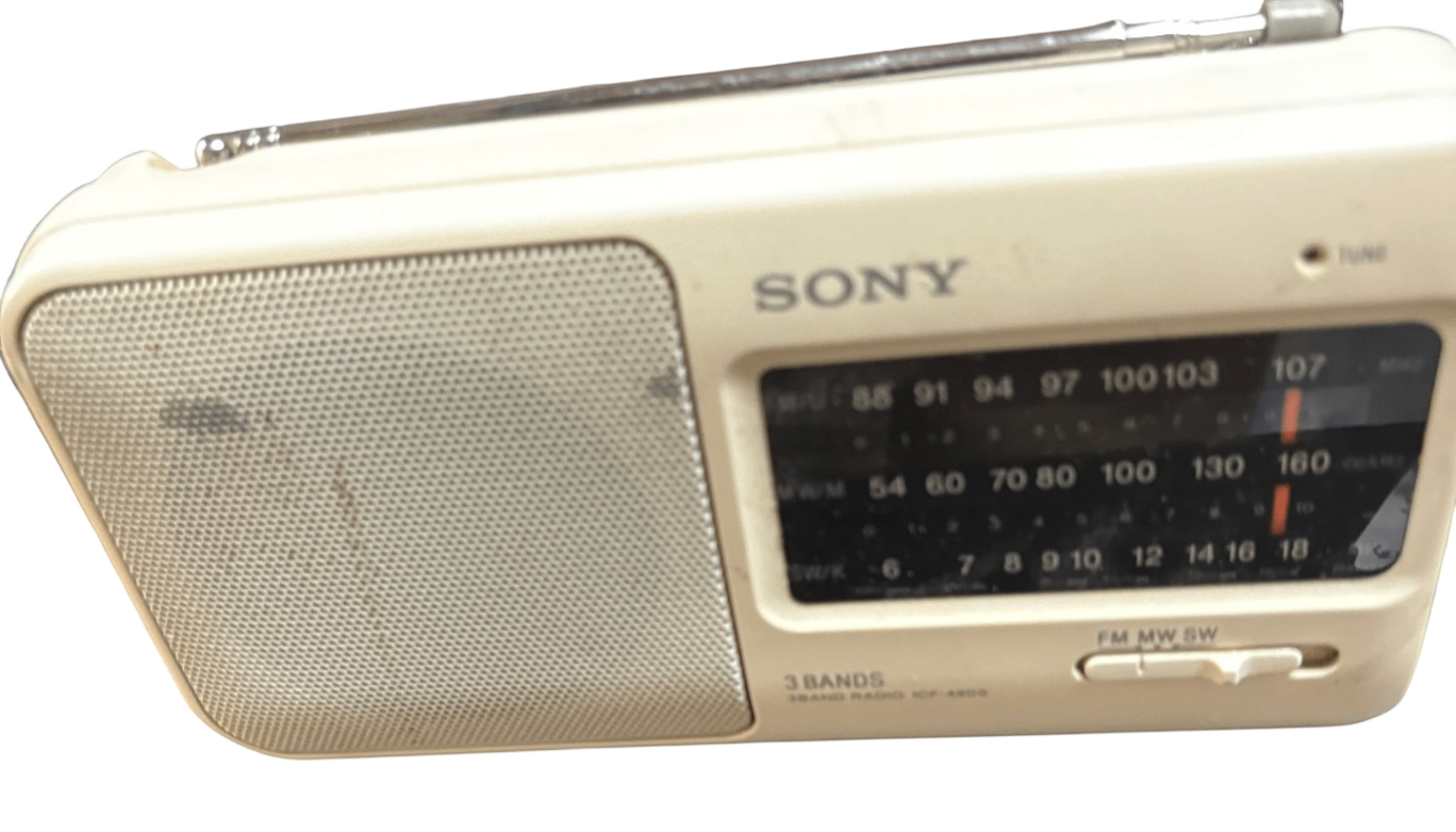 Sony ICF-480S 3-Band Transistorradio FM MW SW Vintage funktionsfähig /starke Gebrauchsspuren