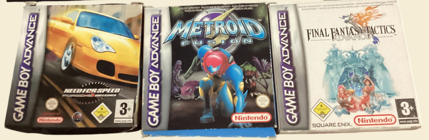 Nintendo Game Boy Advance SP Silber Set Metroid Fusion Final Fantasy Zubehör