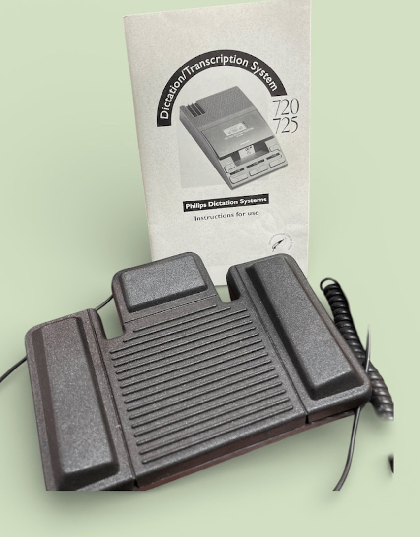 Philips LFH 725 Diktiergerät Mini-Kassette Fußschalter Kopfhörer getestet