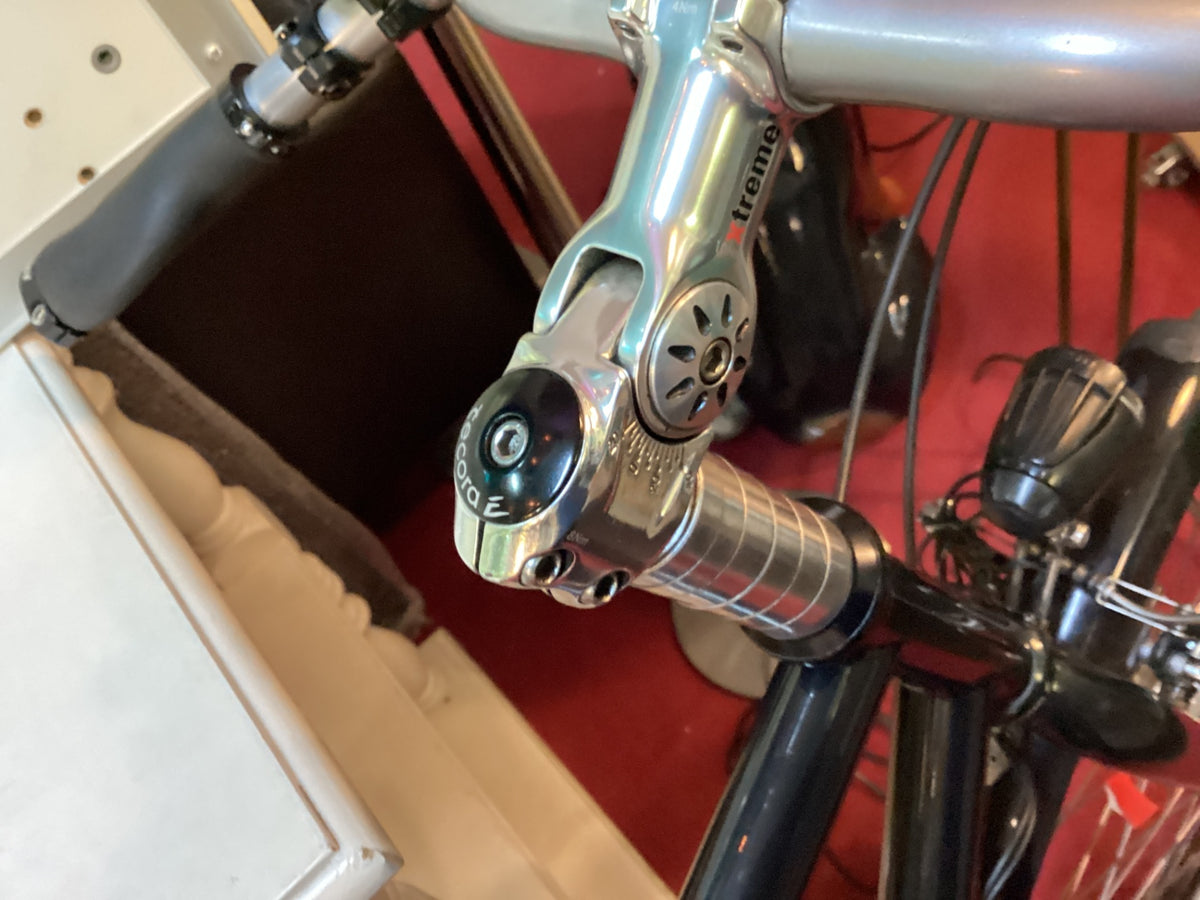 INTEC 28 Zoll Trekkingrad / Reiserad – Shimano Alfine 11 Gang – RH 57 cm