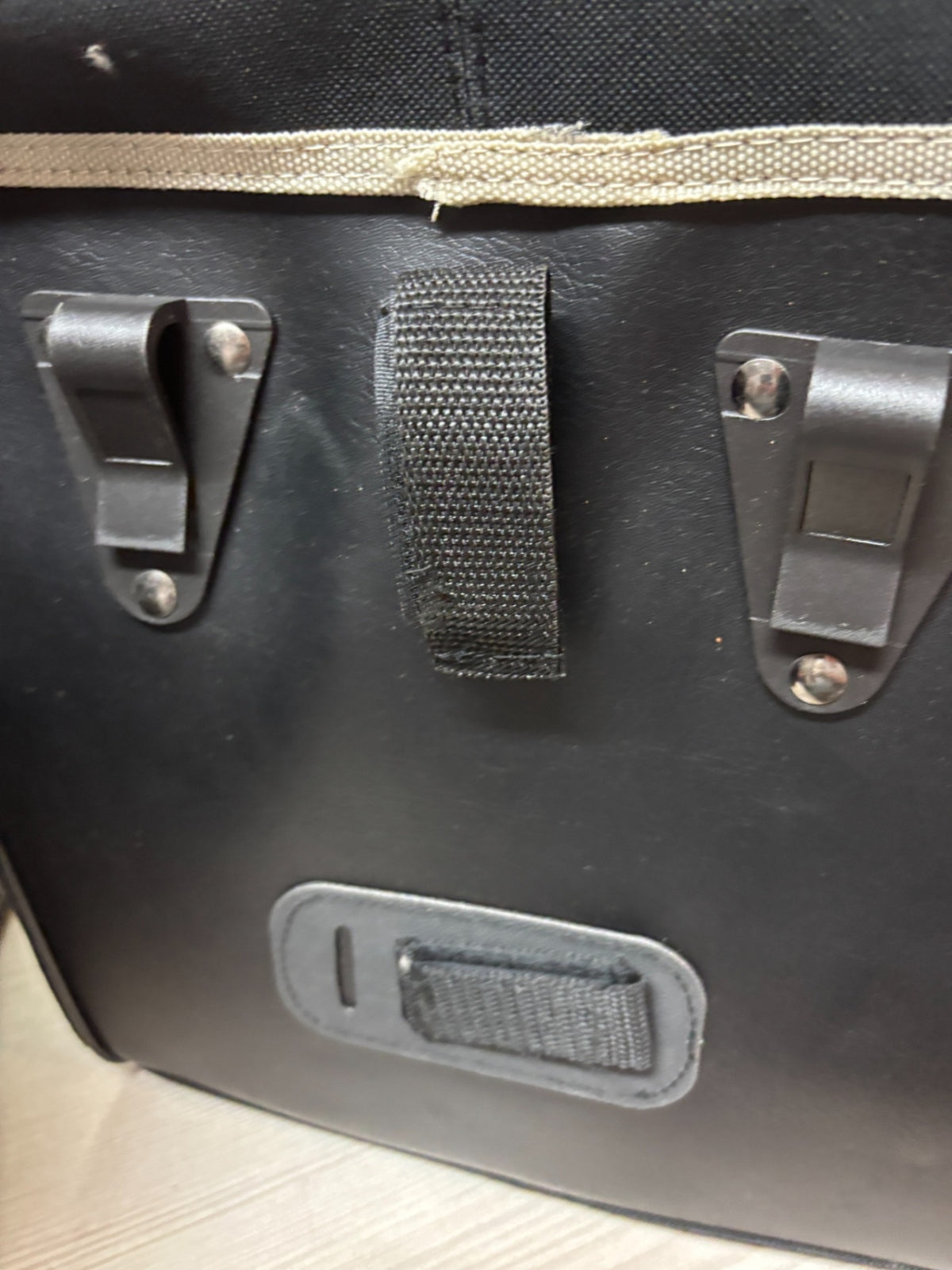 2 Fahrradtaschen für Gepäckträger schwarz – fast neuwertig