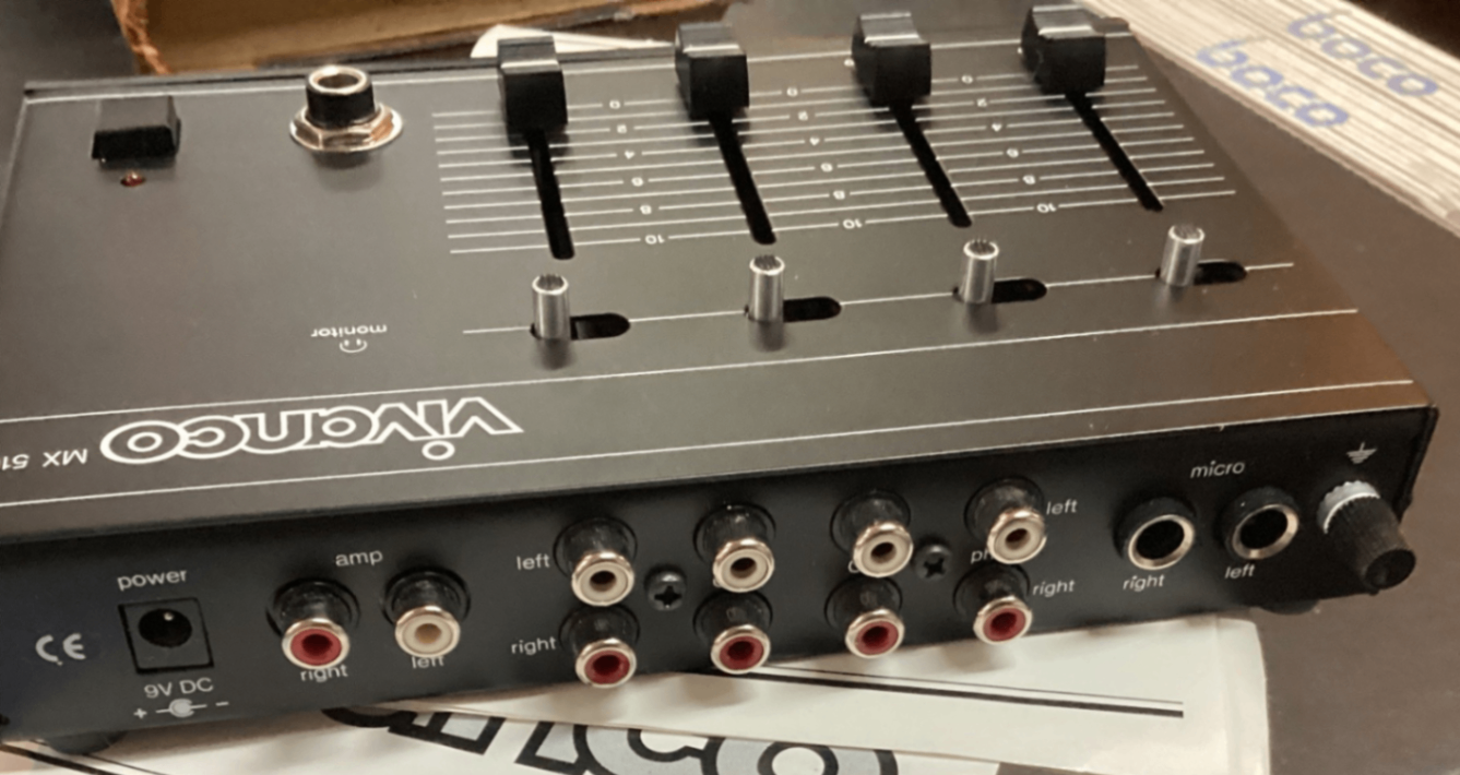 Vivanco MX 510 – 4-Kanal-Audio-Mischpult mit 2 Netzteilen und OVP