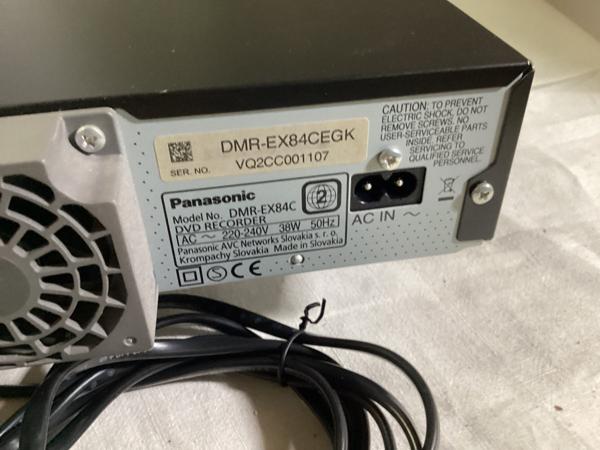 Panasonic DMR-EX84C DVD-/Festplattenrecorder 160GB DVB-C HDMI + Fernbedienung