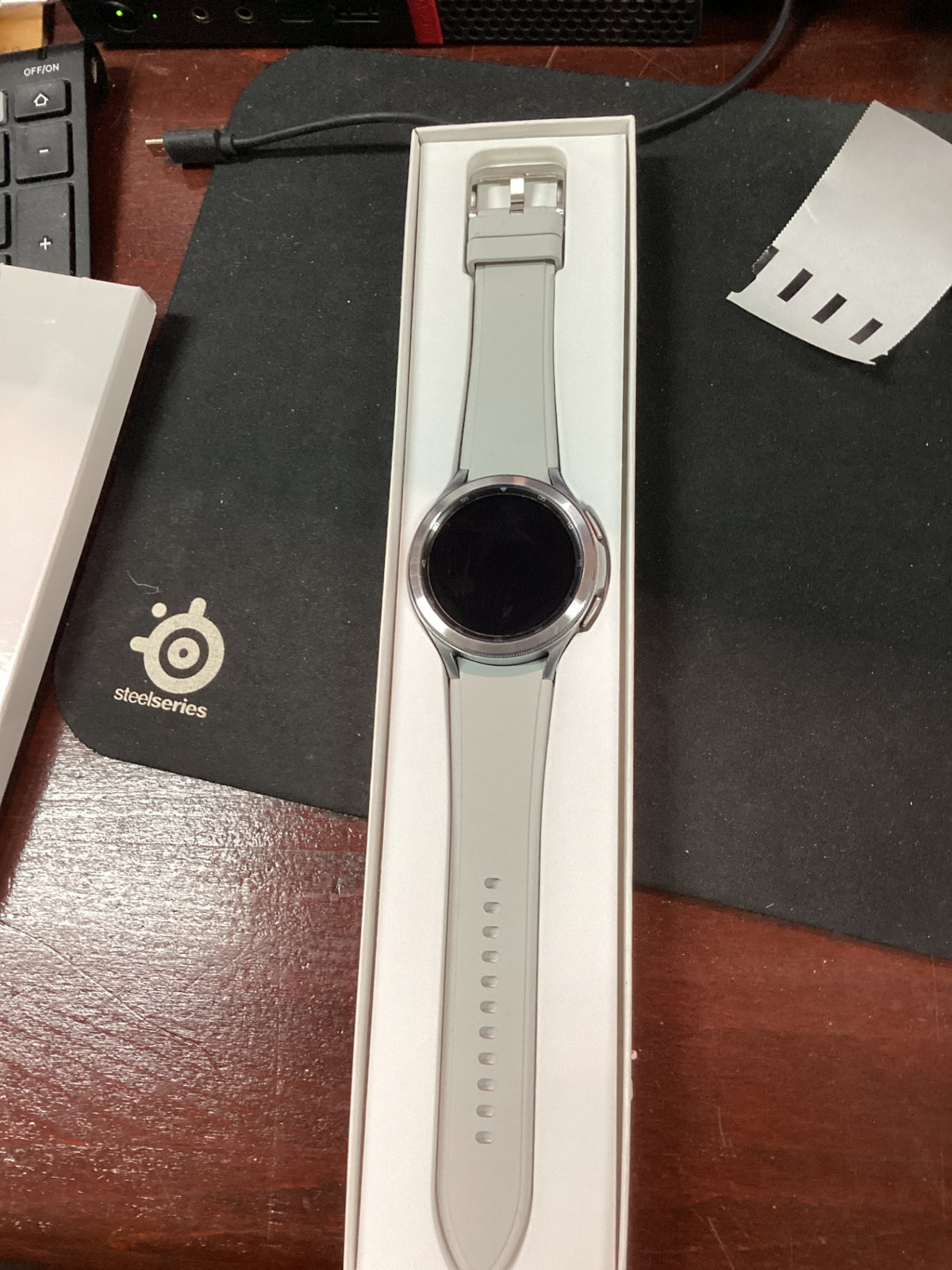 Samsung Galaxy Watch4 Classic 46 mm SM-R890 Silber Smartwatch mit OVP