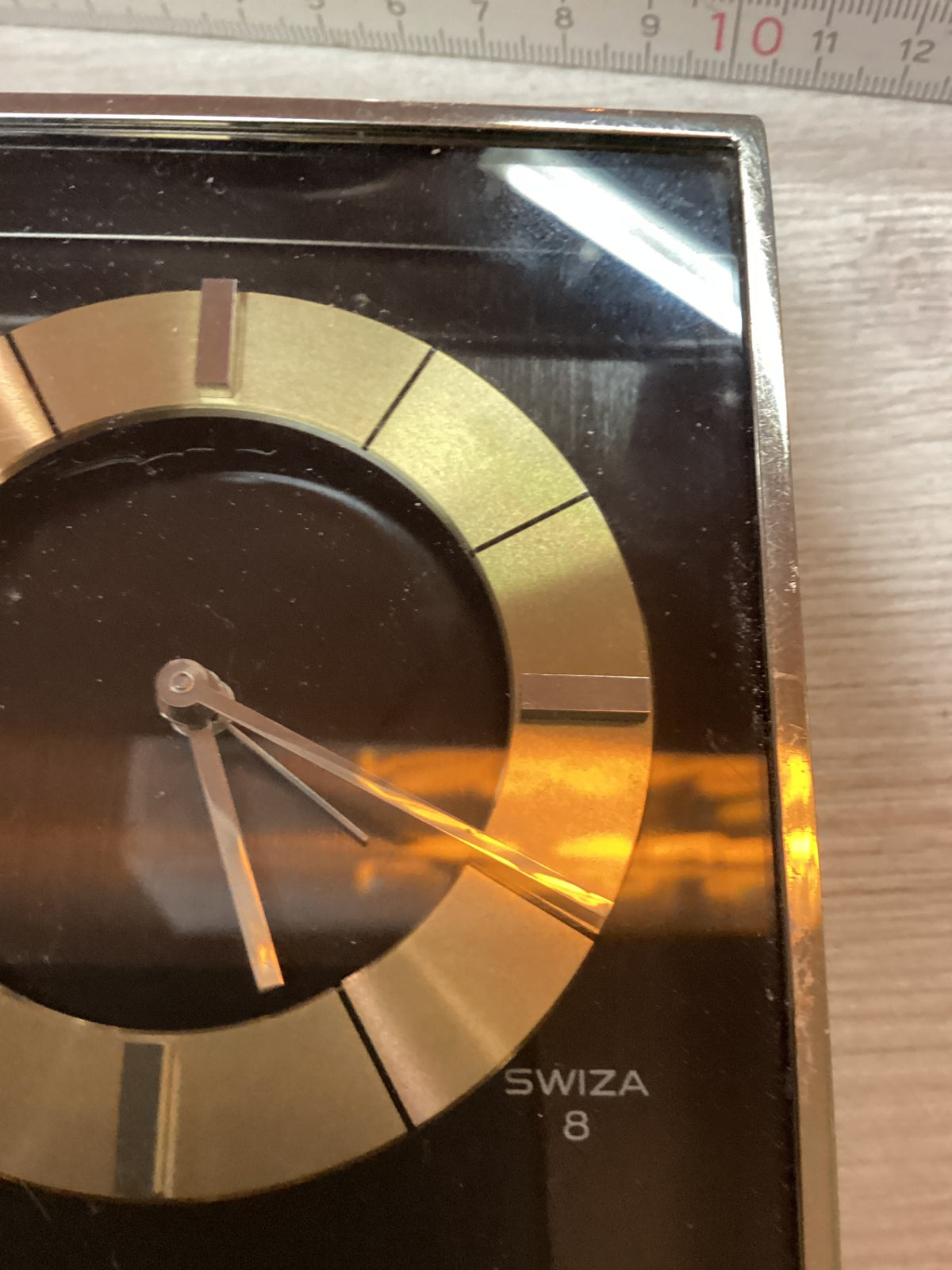 SWIZA 8 mechanischer Tischwecker Swiss Made silberfarben – läuft