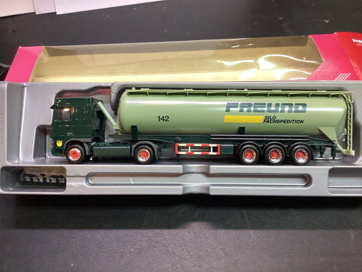 Herpa DAF CXF 105 SC SZ Freund Neuwertig OVP
