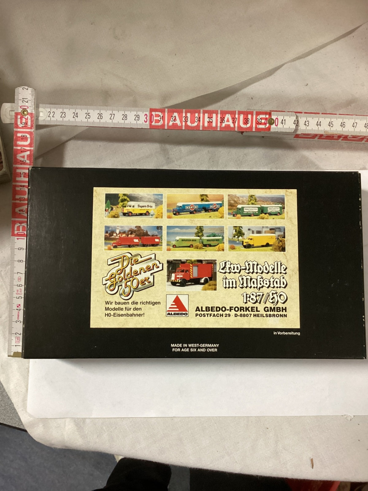 Albedo 2 LKW Modelle gelb blau in STUTE Box Fahrerhaus separat 1:87
