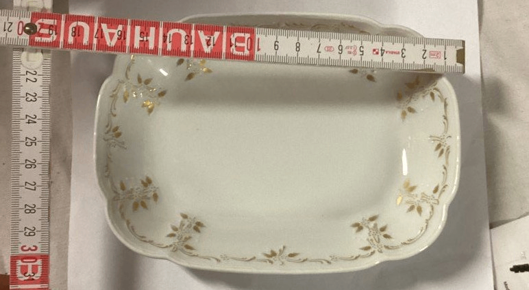 Kaiser Porzellan Zierschale mit Golddekor – ca. 16 cm