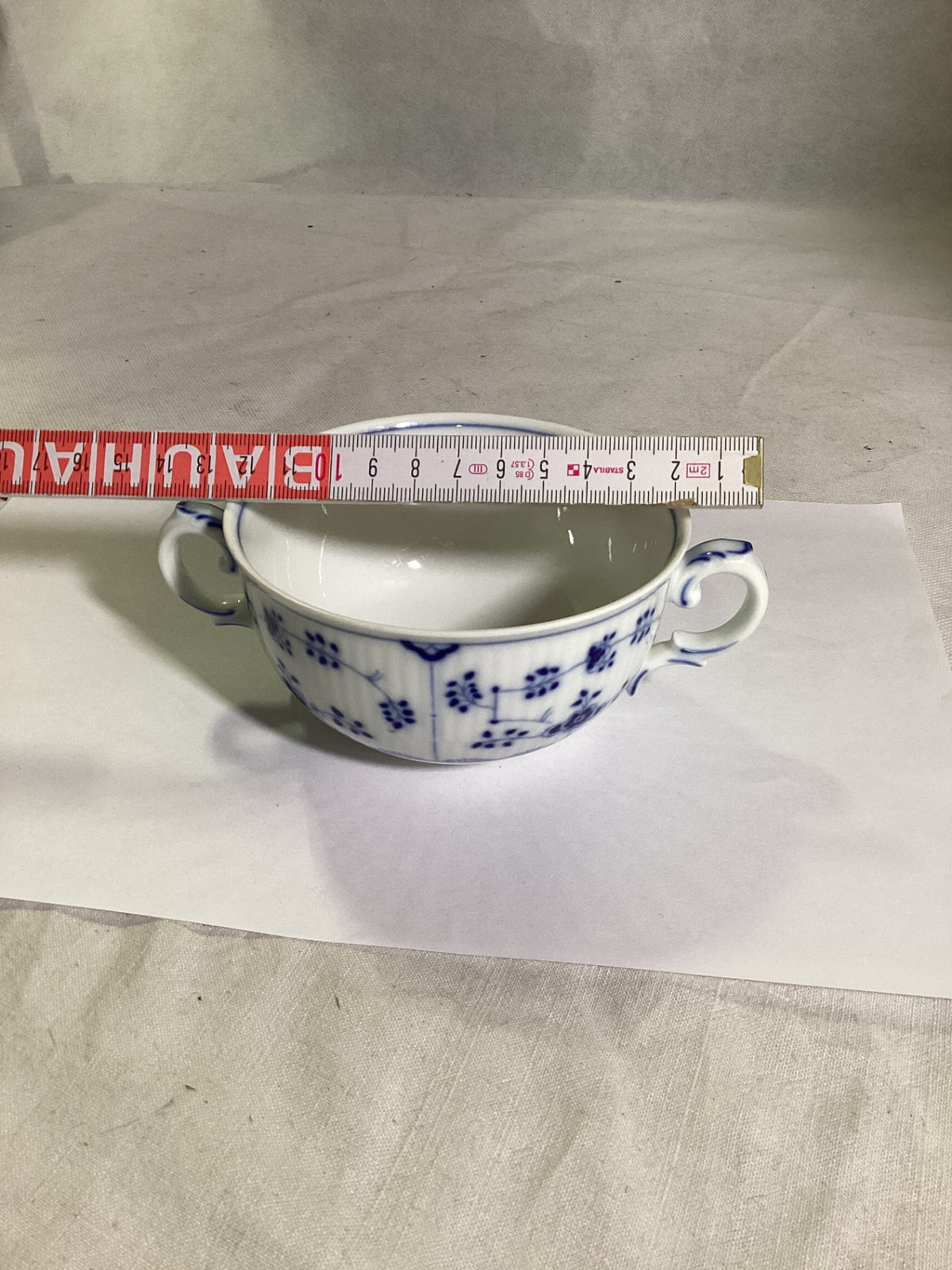 Heinrich Residenz, Amalienburg Suppentasse mit Untertasse