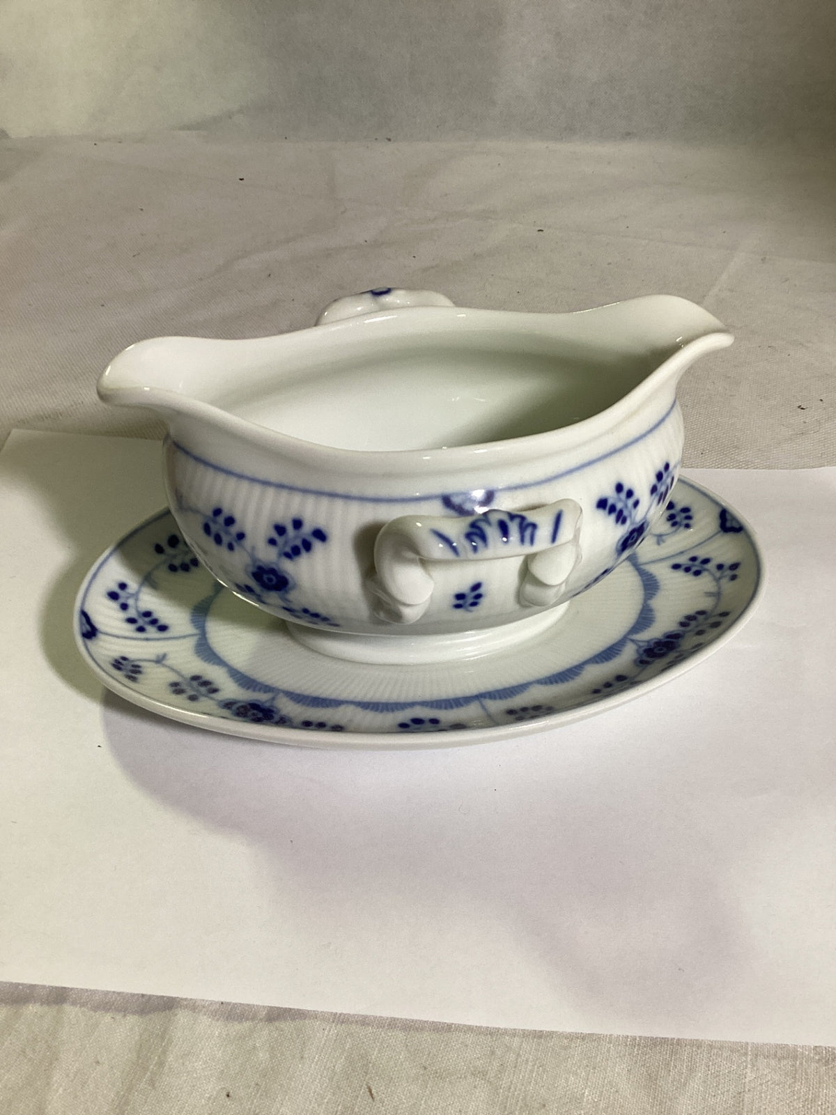 Heinrich Residenz, Amalienburg  Sauciere Kobalt Blau
