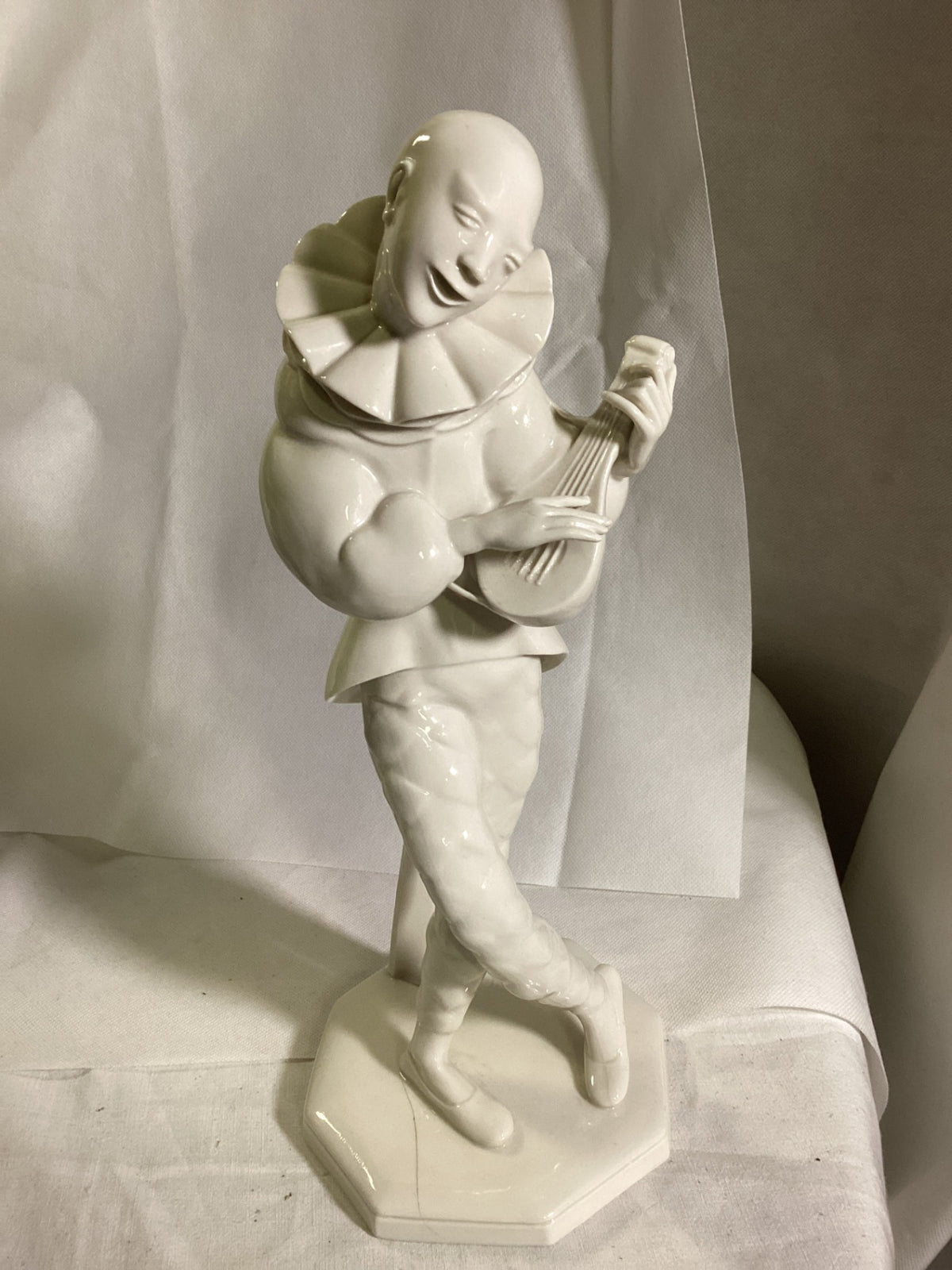 Schwarzburger Werkstätten Mauritius Pfeiffer Pierrot Mandoline U 304, 35 cm