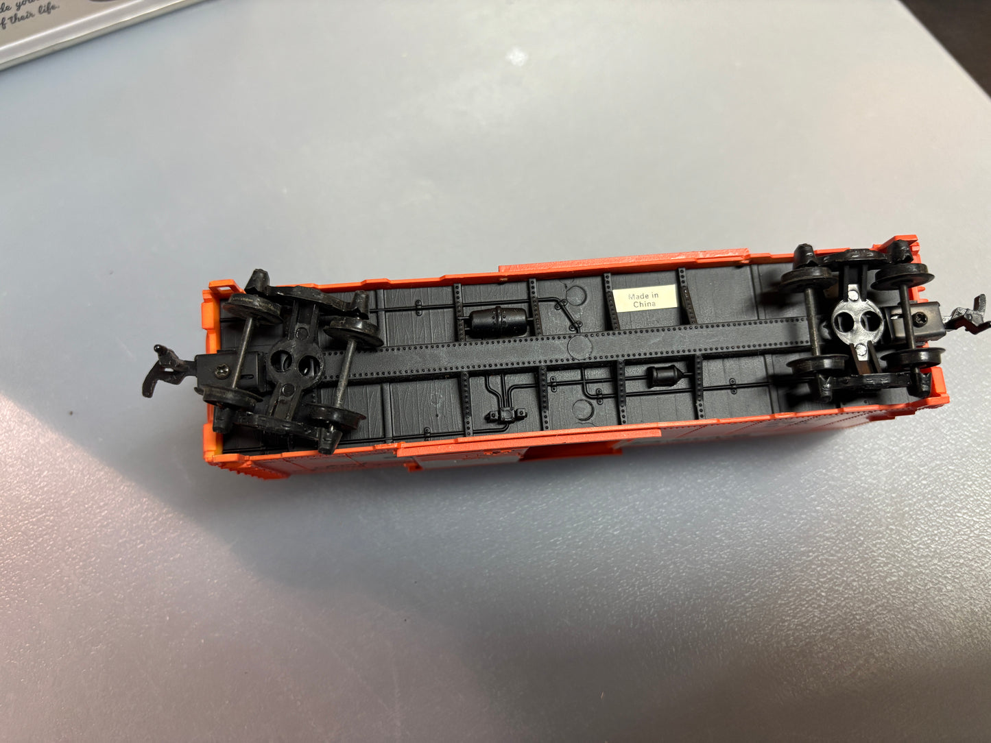 H0 Güterwagen „Western Pacific“ – US Boxcar Orange – Modelleisenbahn